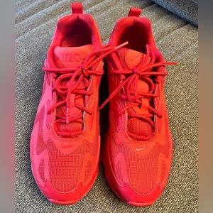 Nike Air Max 200 Triple Red Sneaker - Men’s size 8.5